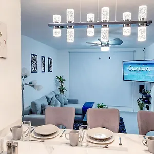 https://new-modern-cozy-2br-apartment-great-location.quintano-roohotels.com