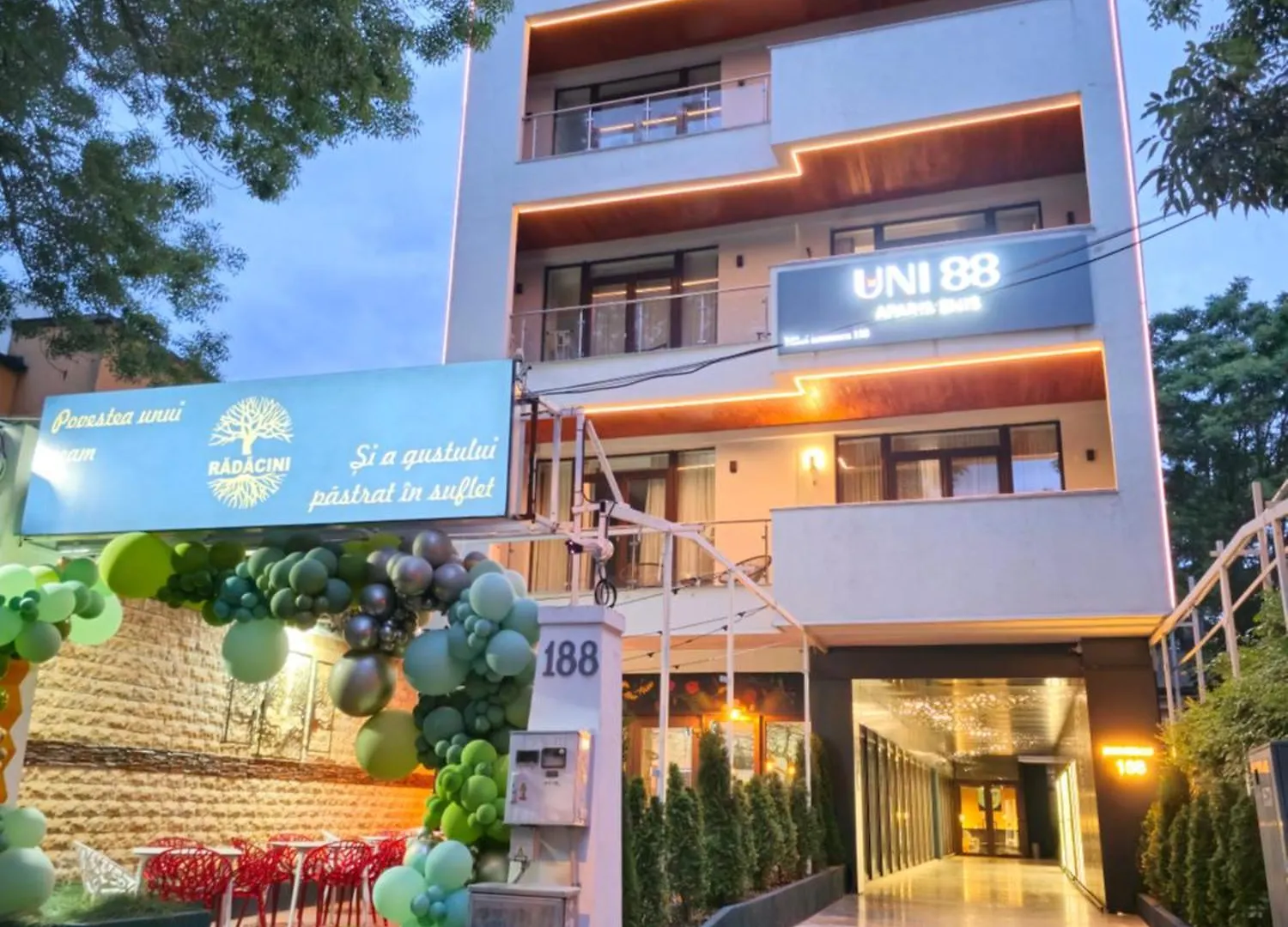 Uni88 Apartments